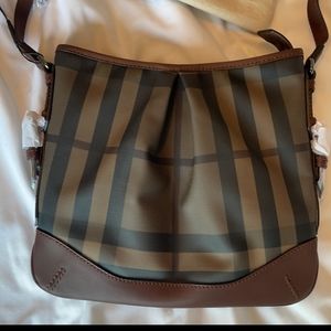 Brand new Authentic Burberry Hartham crossbody/shoulder purse